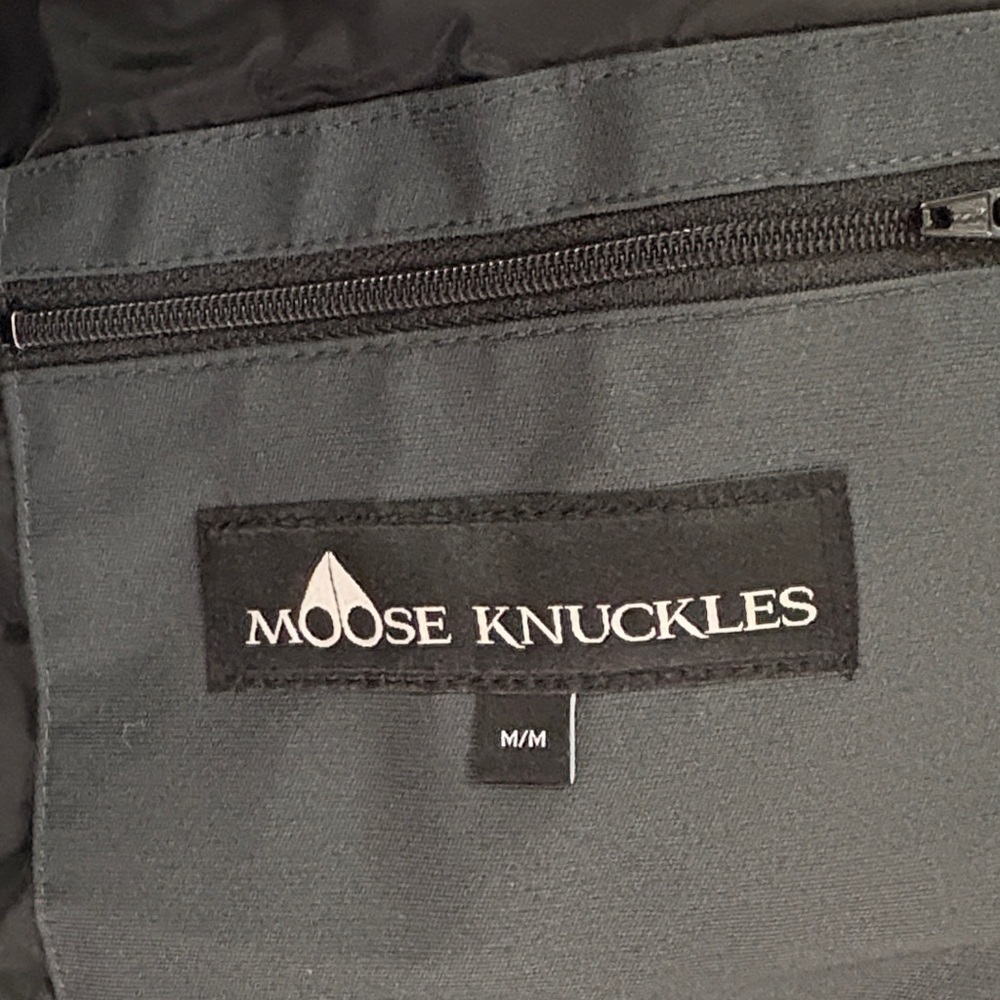 MOOSE KNUCKLES Original Shearling Men's Black Puffer Jacket with Fur Hood Size M - Picture 11 of 16